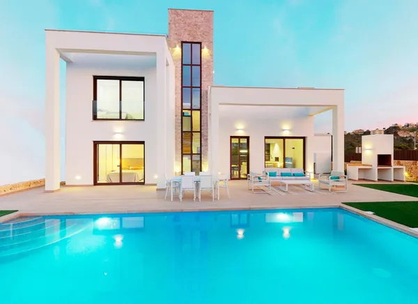 5 Bedroom Villa For Sale In Benidorm · Benidorm